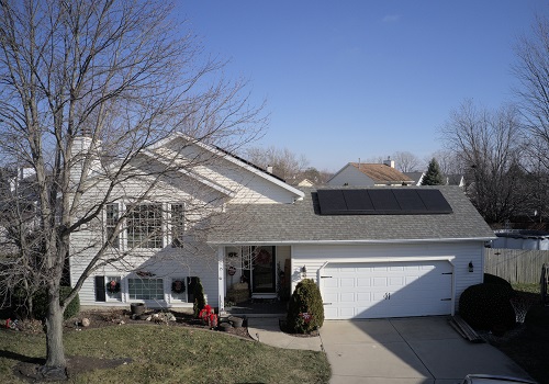 Let The Sun Collectors help you find Illinois Solar Incentives and Rebates to install solar power today.