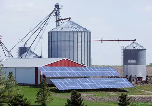 Solar for Business Peoria IL modern farm with grain elevator and solar panels picture id171221288.jpg